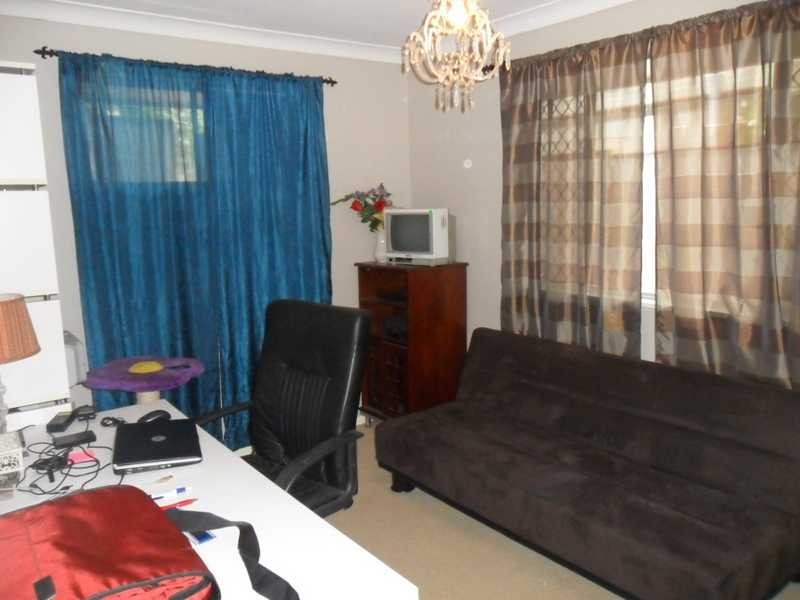 194 Duffield Road, Kallangur QLD 4503