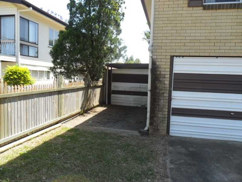 33 Andrew Street, Kallangur QLD 4503