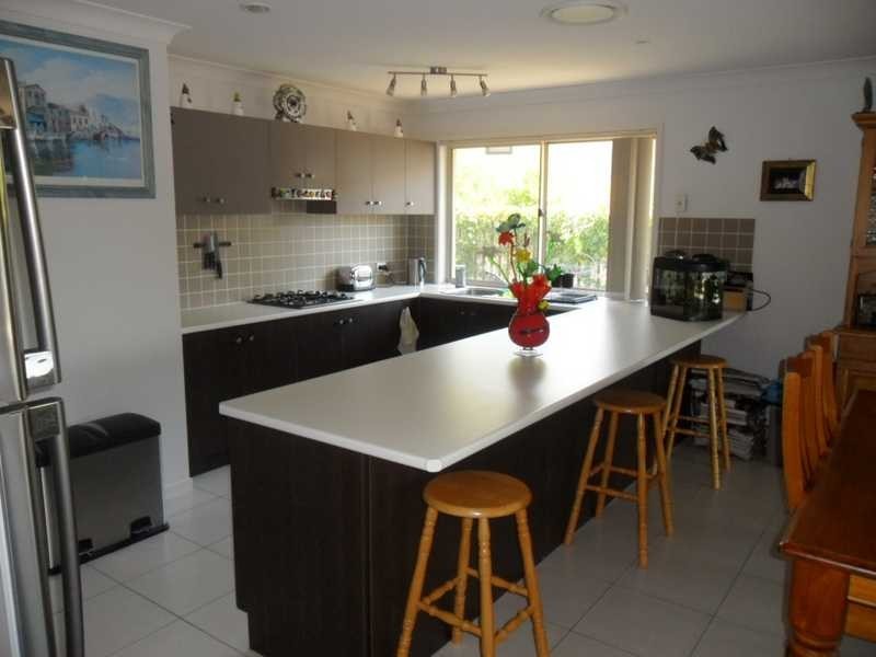 24 Lilly Crescent, Kallangur QLD 4503