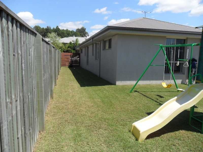 24 Lilly Crescent, Kallangur QLD 4503