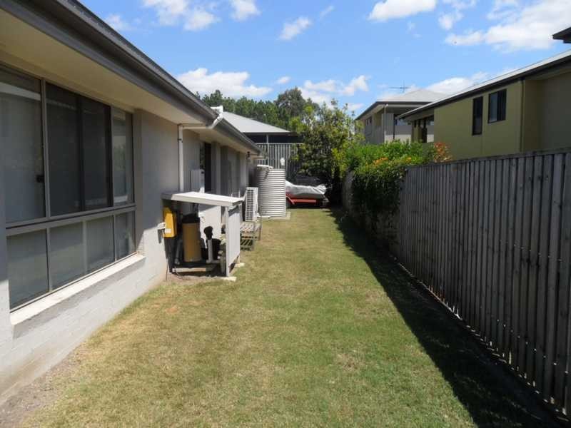 24 Lilly Crescent, Kallangur QLD 4503