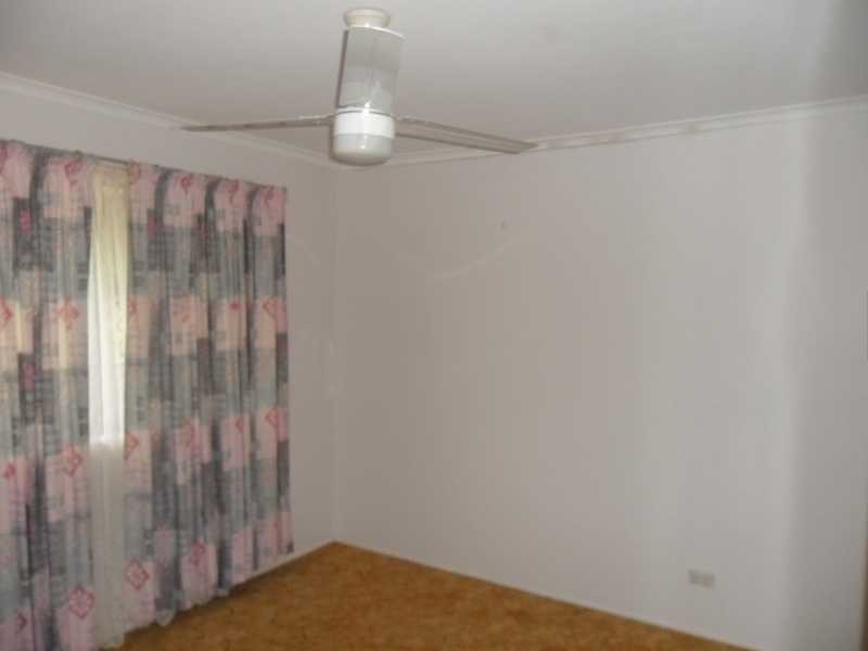 4 Shaw Court, Kallangur QLD 4503