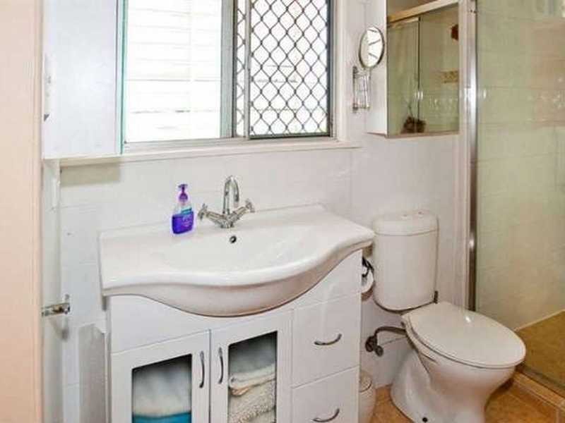 72 Grant Street, Redcliffe QLD 4020