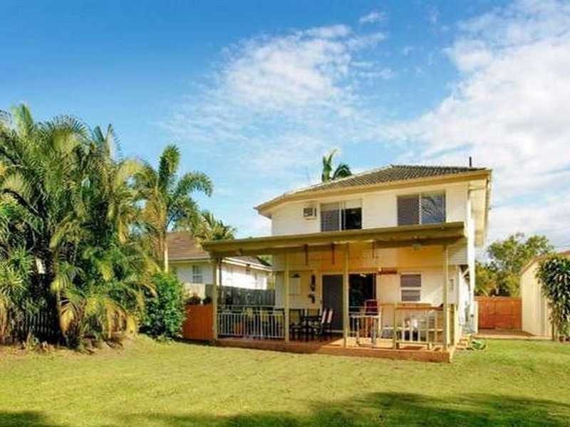 72 Grant Street, Redcliffe QLD 4020