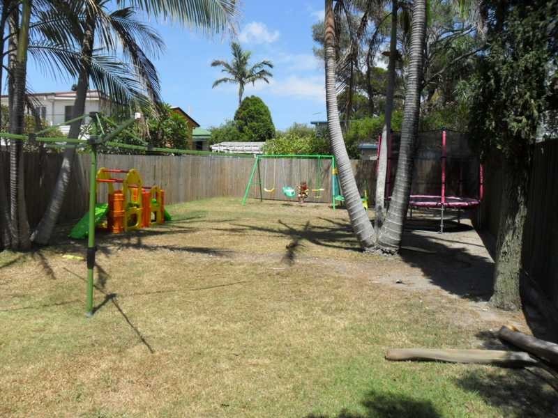 7 Blackwood Road, Margate QLD 4019