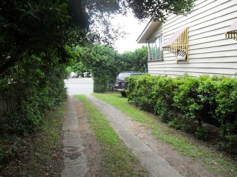 1062 Anzac Avenue, Petrie QLD 4502