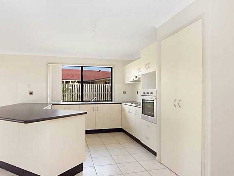 9 Outlook Place, Narangba QLD 4504