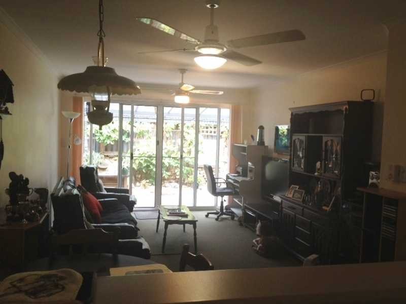 1/8 Dianthus Avenue, Banksia Beach QLD 4507