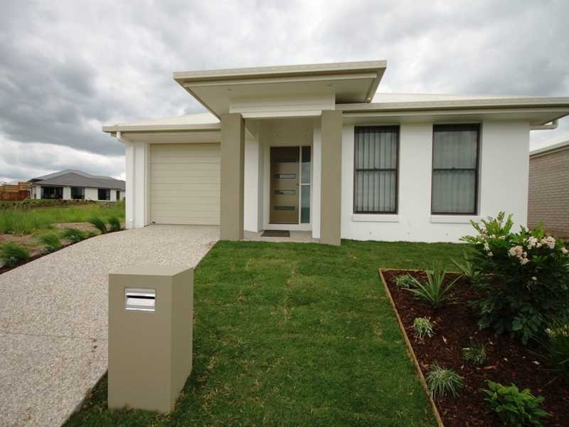34 Caspian Parade, Warner QLD 4500