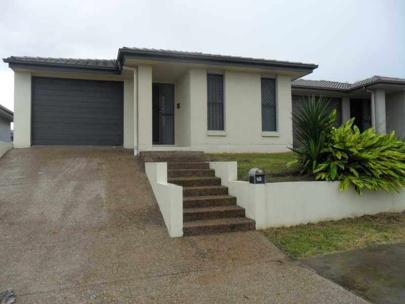 25 Diane Parade, Kallangur QLD 4503