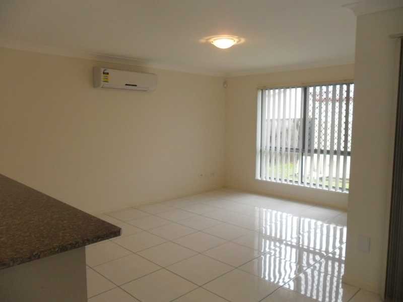 25 Diane Parade, Kallangur QLD 4503