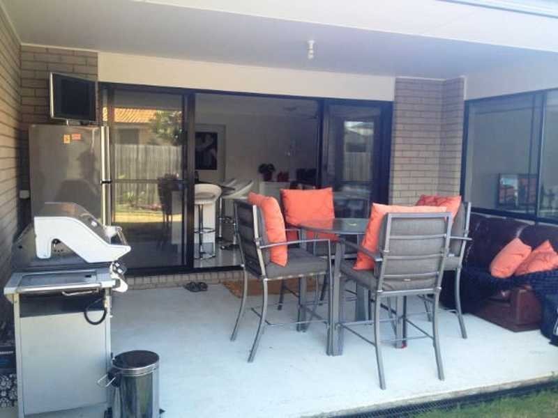 124 Carpenter Way, Sandstone Point QLD 4511