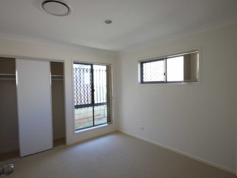 11 Beerwah Parade, Kallangur QLD 4503