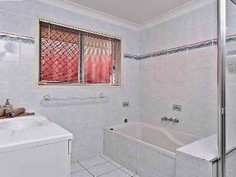 7 Karalla Court, Narangba QLD 4504