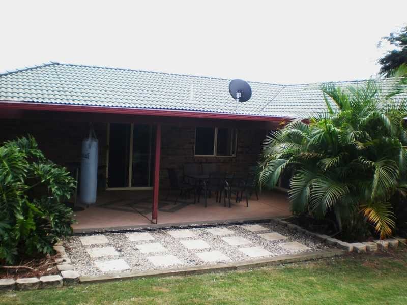 22 SURROUND ST, Dakabin QLD 4503