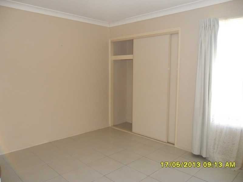 1/17 Streeton Court, Morayfield QLD 4506