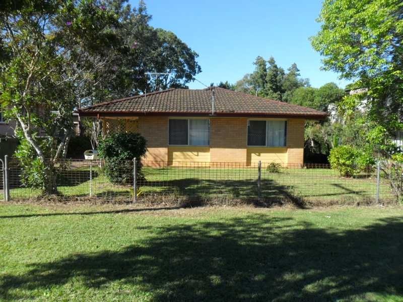 20 KENT STREET, Kallangur QLD 4503