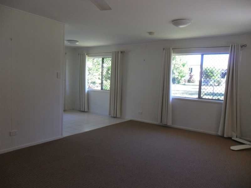 20 KENT STREET, Kallangur QLD 4503