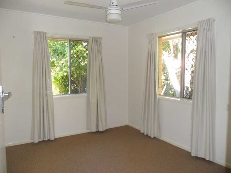 20 KENT STREET, Kallangur QLD 4503