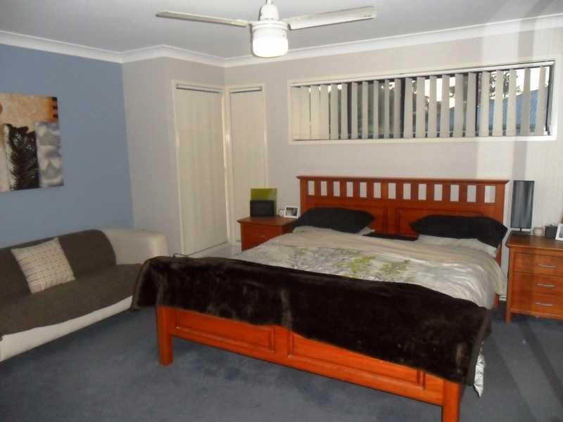 17 Barrine Street, Narangba QLD 4504