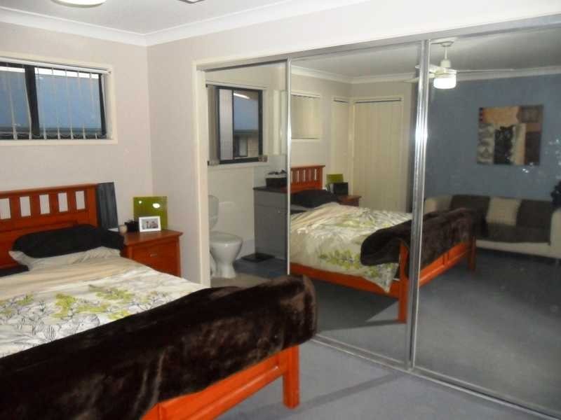 17 Barrine Street, Narangba QLD 4504