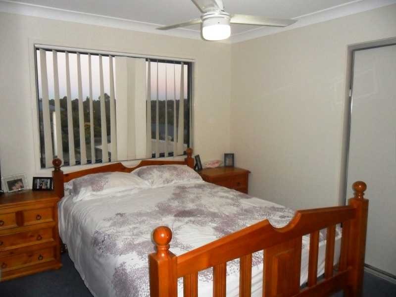 17 Barrine Street, Narangba QLD 4504