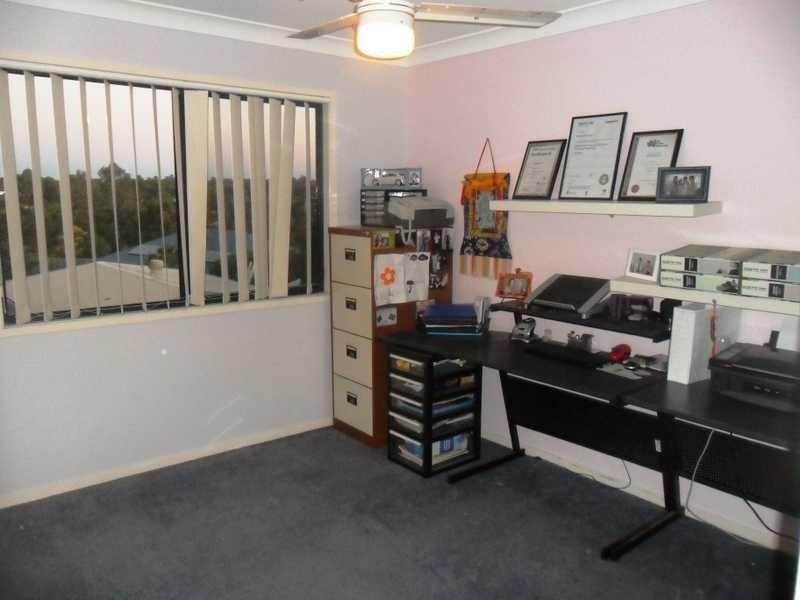 17 Barrine Street, Narangba QLD 4504