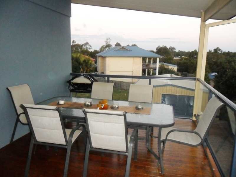 17 Barrine Street, Narangba QLD 4504