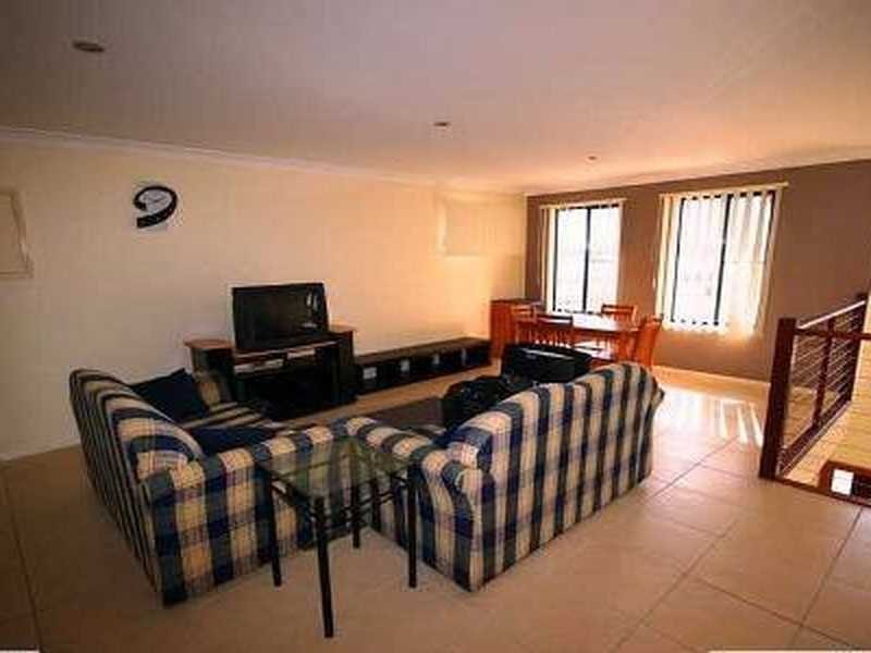 123 Carpenter Way, Sandstone Point QLD 4511