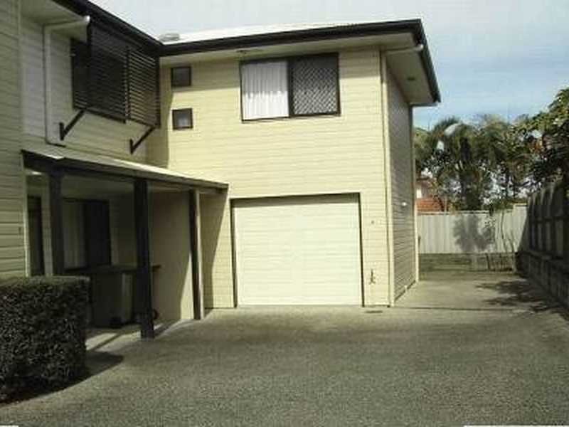 4/7 Slater Avenue, Lawnton QLD 4501