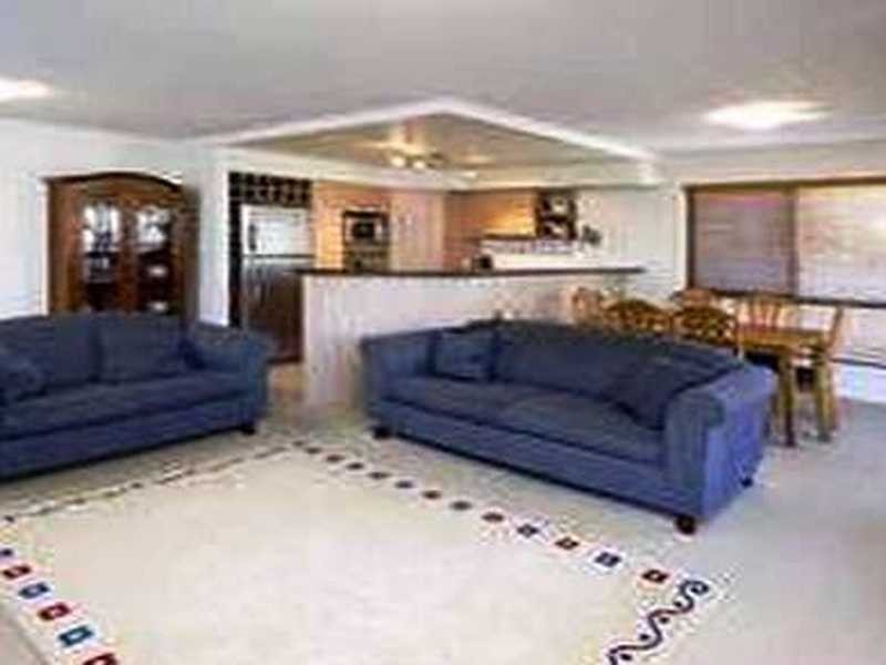 4/7 Slater Avenue, Lawnton QLD 4501