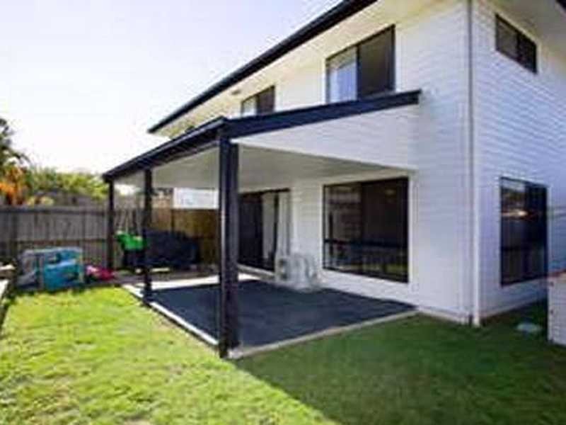 4/7 Slater Avenue, Lawnton QLD 4501