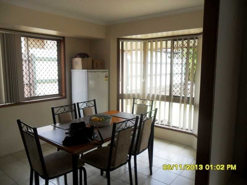 1/8 Tokai Court, Petrie QLD 4502