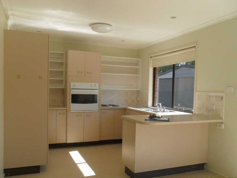 11 Coolgarra Avenue, Bongaree QLD 4507