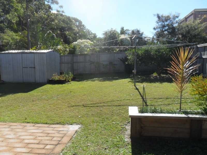 11 Coolgarra Avenue, Bongaree QLD 4507