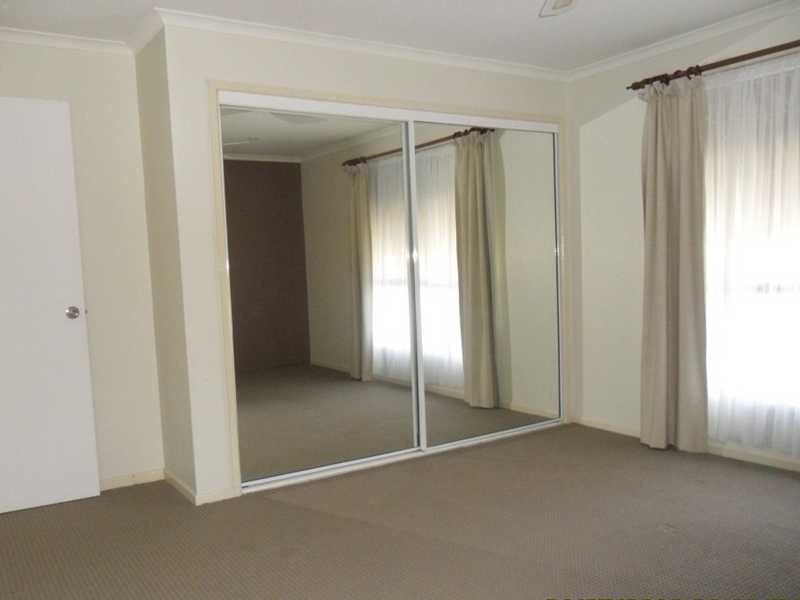 11 Coolgarra Avenue, Bongaree QLD 4507