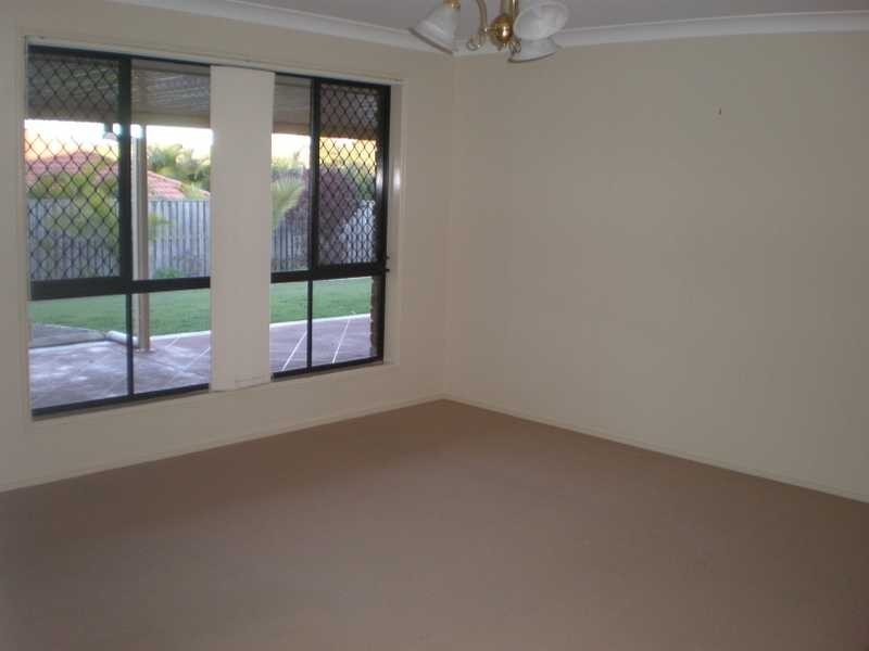 6 Figbird Road, Narangba QLD 4504