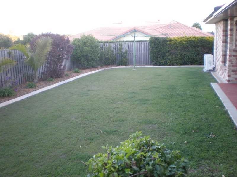 6 Figbird Road, Narangba QLD 4504