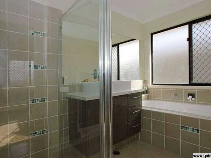 4 Pampling Court, North Lakes QLD 4509