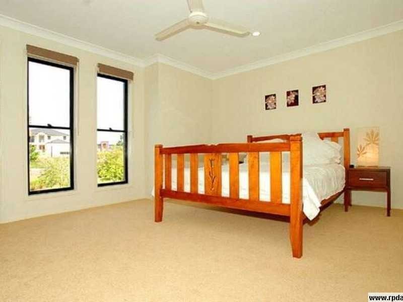 4 Pampling Court, North Lakes QLD 4509