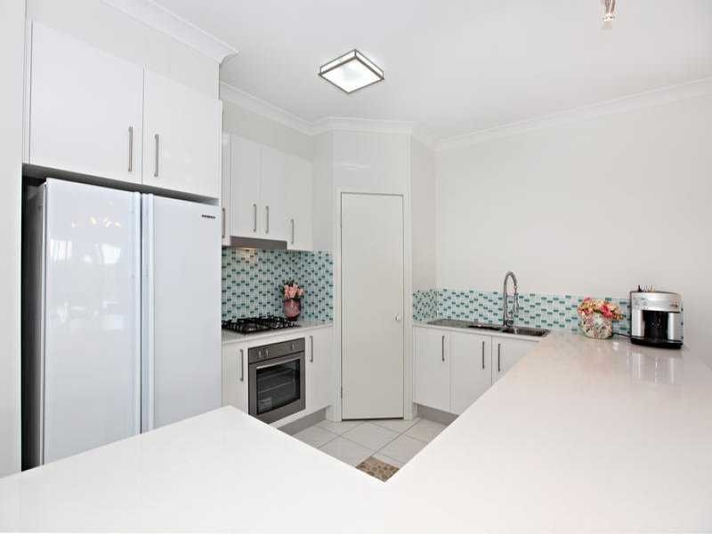 24 Lanagan Circuit, North Lakes QLD 4509