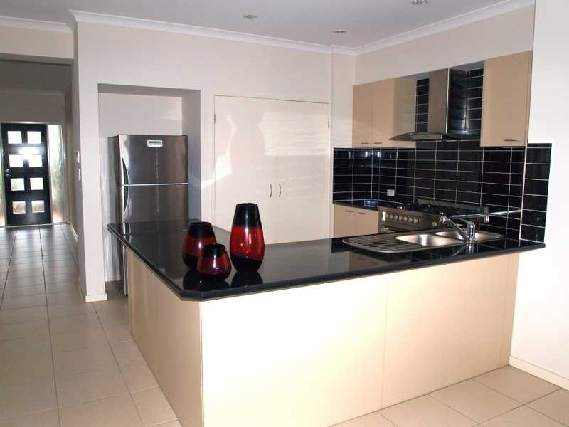 9 Ringtail Street, North Lakes QLD 4509