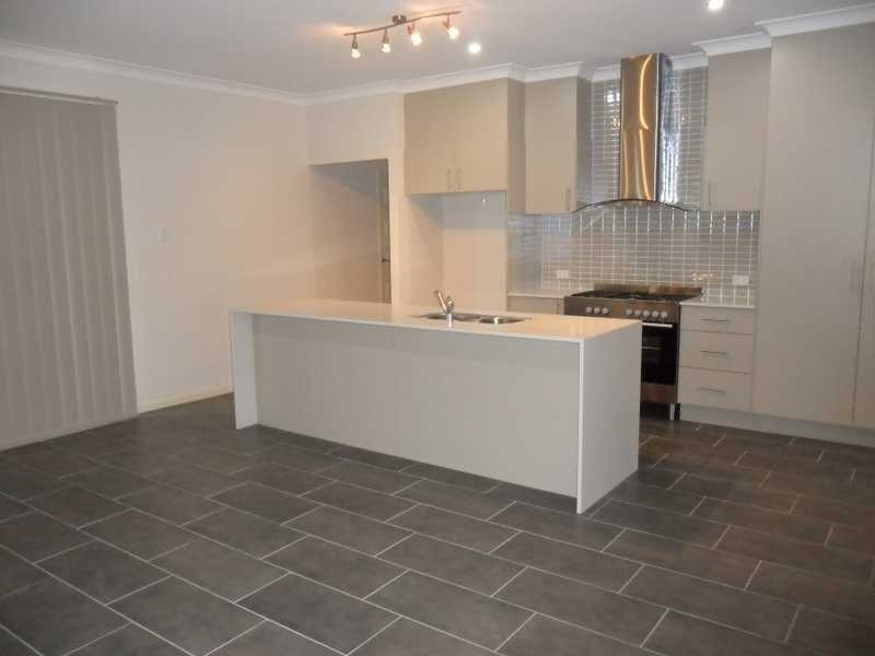 6 Triumph Street, North Lakes QLD 4509