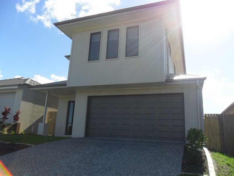 94 Mackintosh Drive, North Lakes QLD 4509