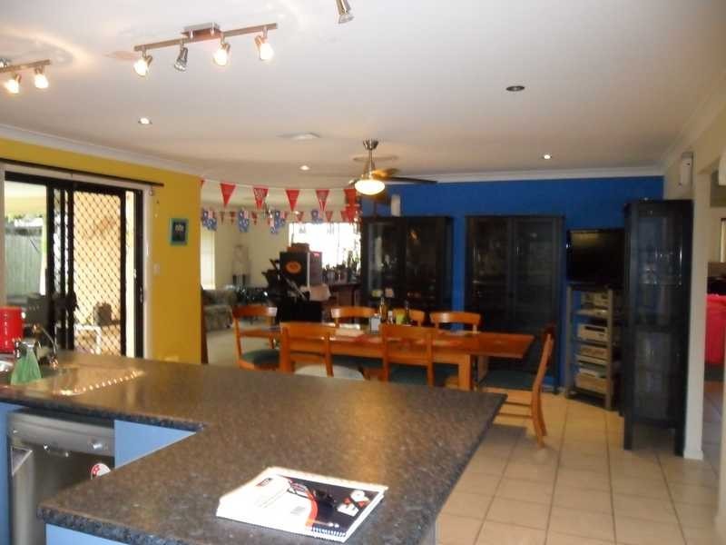 33 Parsons Boulevarde, Deception Bay QLD 4508