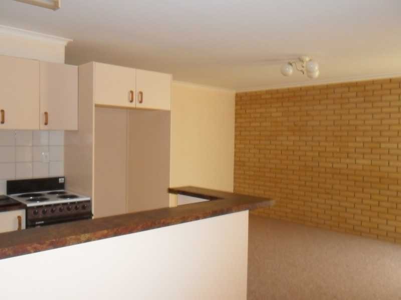 2/64 Nottingham Street, Kippa-ring QLD 4021