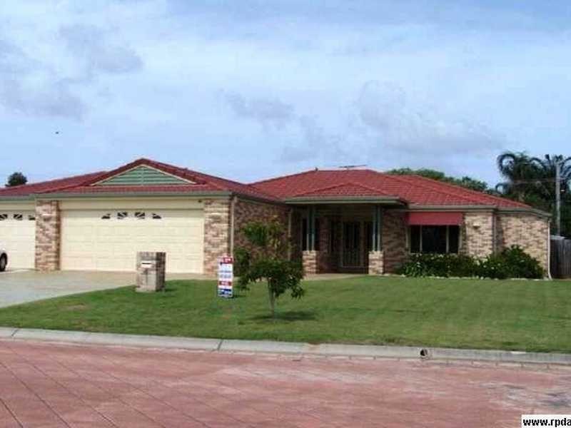 4 Roberts Close, Redcliffe QLD 4020