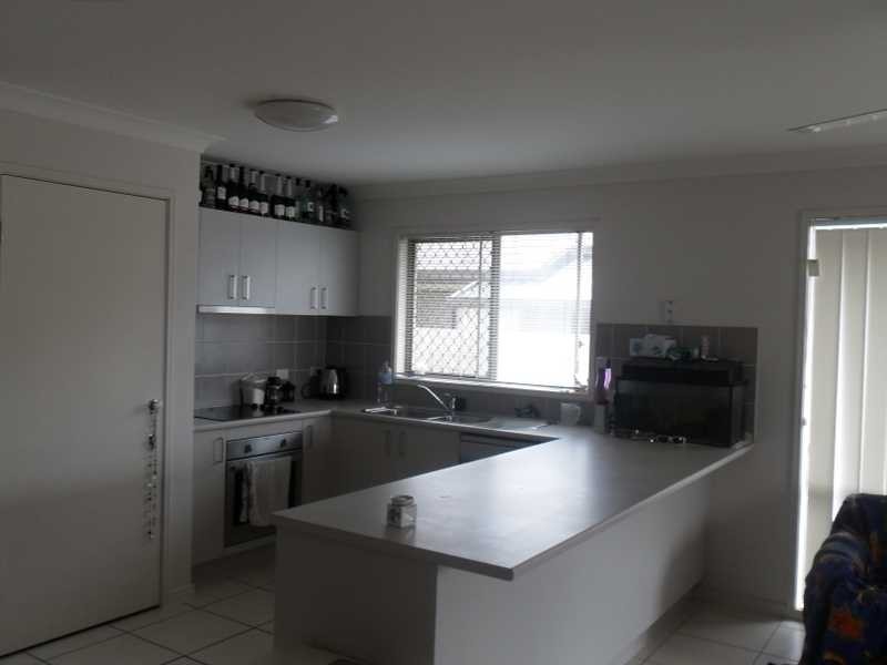 21 Hubner Drive, Rothwell QLD 4022