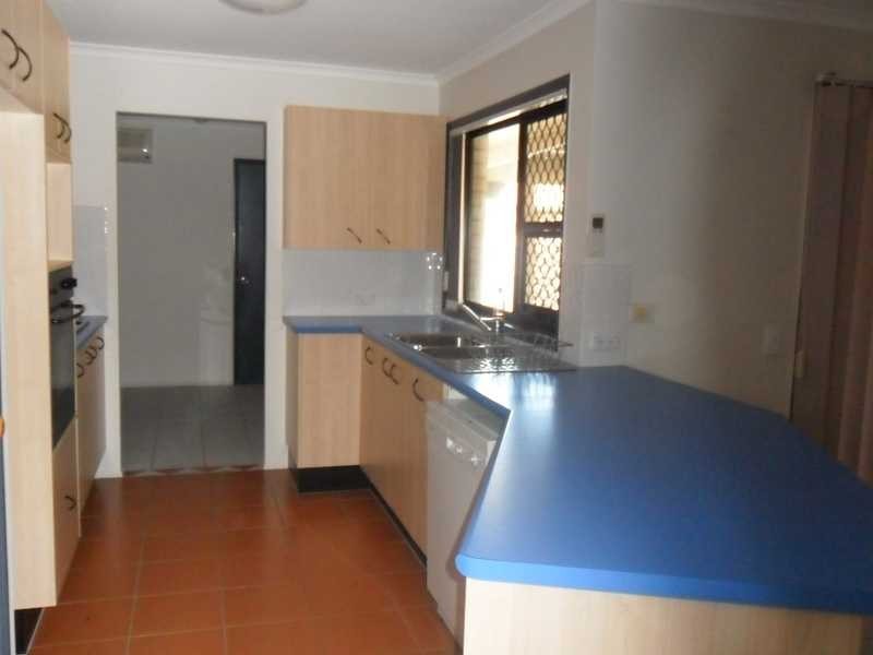 57 Winter Rd, Kallangur QLD 4503