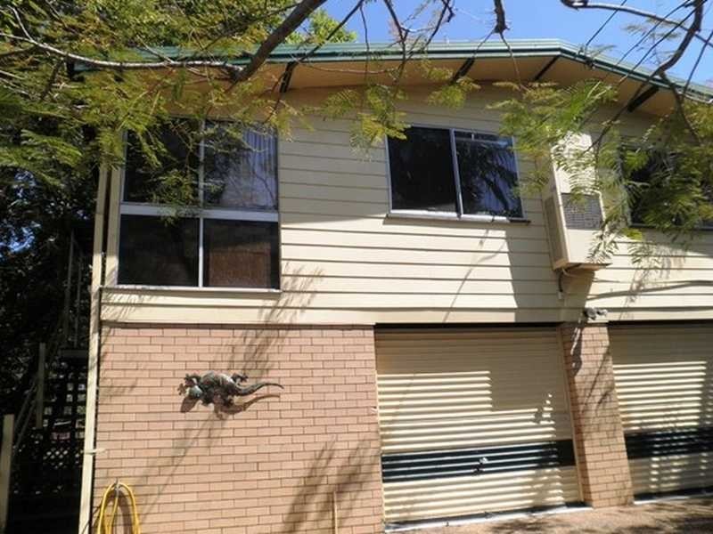 33 DAYBORO RD, Petrie QLD 4502